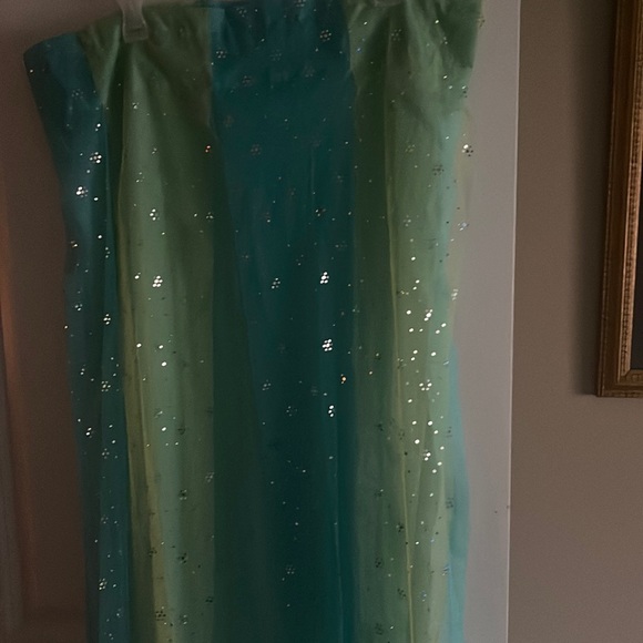 Bed, Bath & Beyond turquoise and lime green curtains. Mint condition - Picture 1 of 2